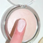 Bắt sáng ánh nhũ Catrice High Glow Mineral Highlighting Powder